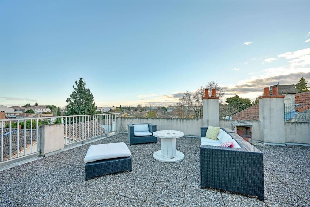 The Rooftop - Ac Clim - Wi-Fi - Parking Gratuit Dans La Rue Avignon Exterior foto