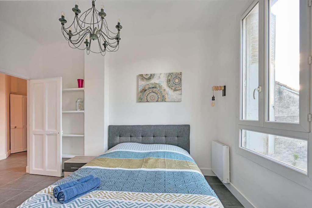 The Rooftop - Ac Clim - Wi-Fi - Parking Gratuit Dans La Rue Avignon Exterior foto
